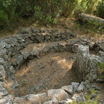 Dolmens des Adrets N 4 de Brignoles