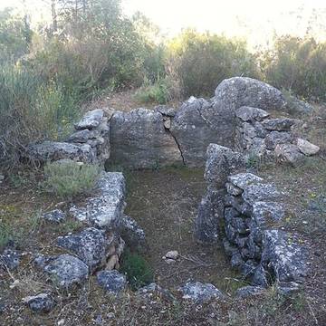 Dolmens des Adrets N 4 de Brignoles