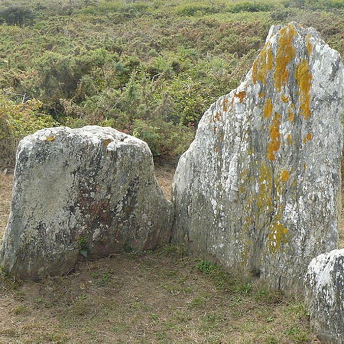 Photo de Dolmens Men Cam et Men Yann à Groix Île de