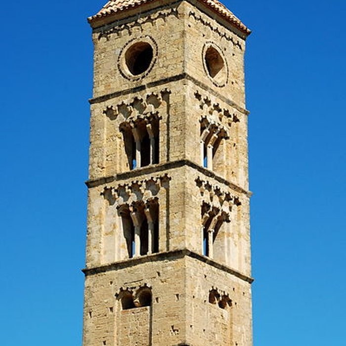 Photo de Tour romane de Puissalicon