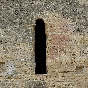 Tour romane de Puissalicon