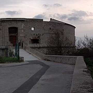 Fort de la Grosse-Tour, dit aussi Tour Royale