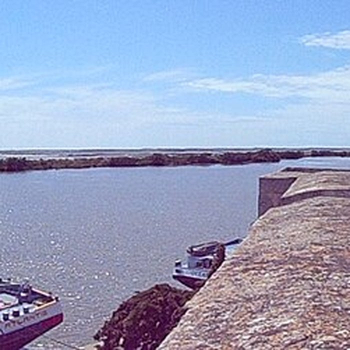 Photo de Tour Saint-Louis de Port-Saint-Louis-du-Rhône