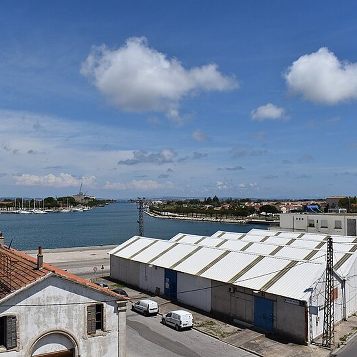 Photo de Tour Saint-Louis de Port-Saint-Louis-du-Rhône