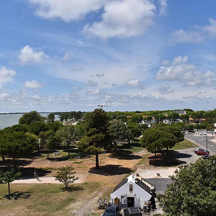 Photo de Tour Saint-Louis de Port-Saint-Louis-du-Rhône