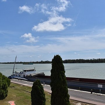 Tour Saint-Louis de Port-Saint-Louis-du-Rhône
