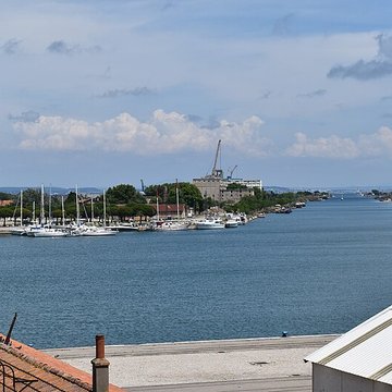 Tour Saint-Louis de Port-Saint-Louis-du-Rhône