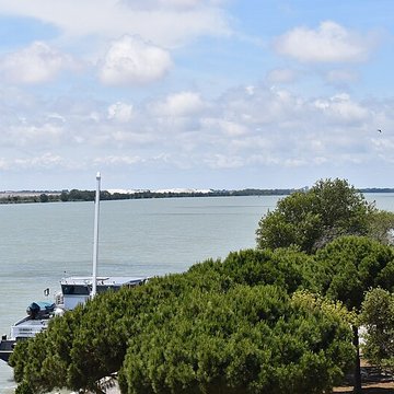 Tour Saint-Louis de Port-Saint-Louis-du-Rhône