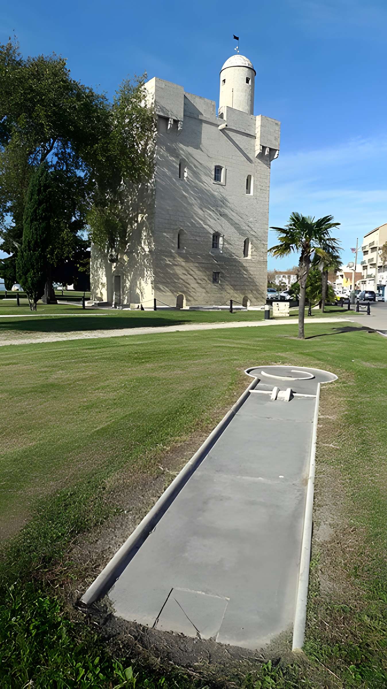 Tour Saint-Louis de Port-Saint-Louis-du-Rhône
