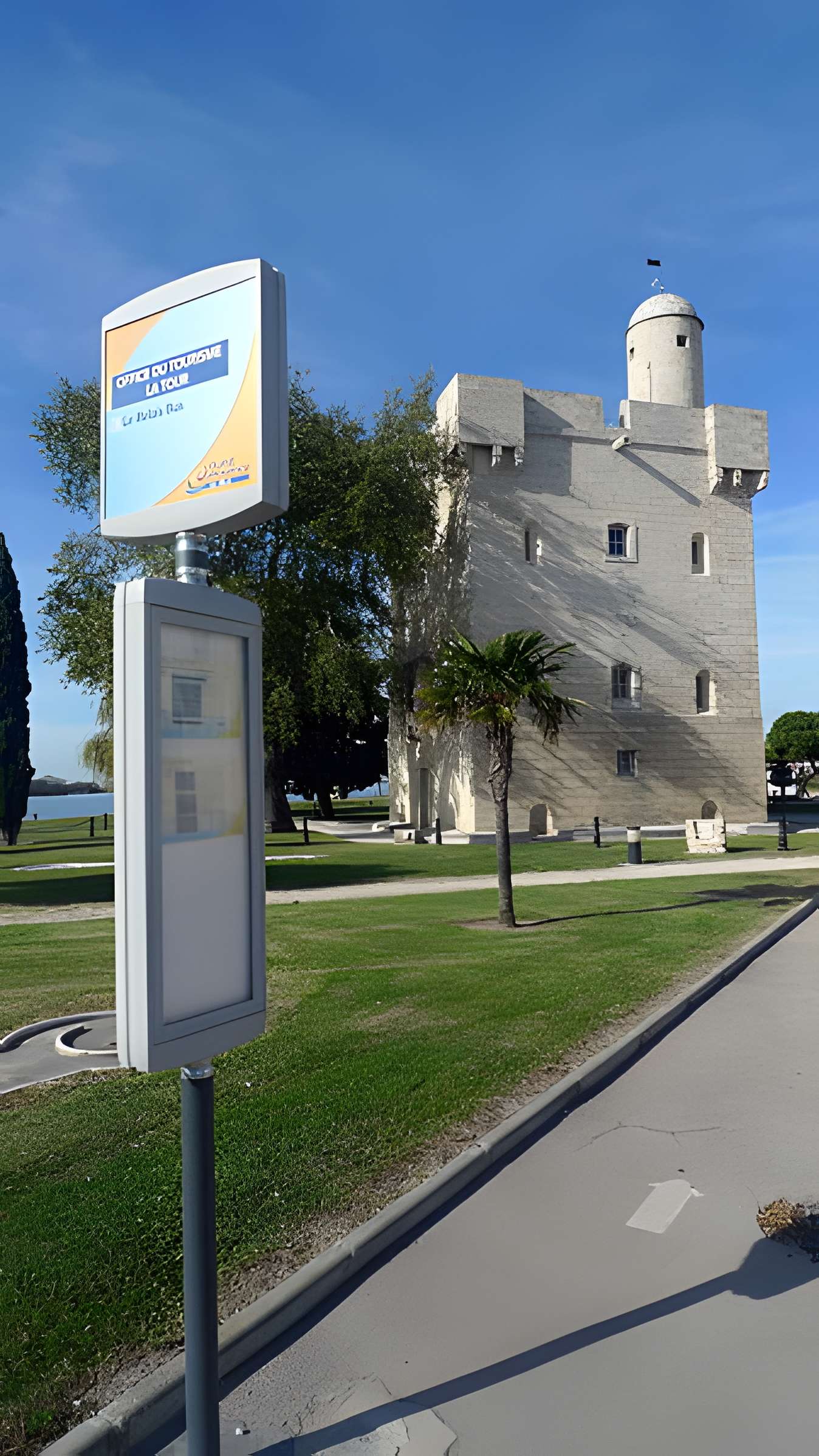 Tour Saint-Louis de Port-Saint-Louis-du-Rhône