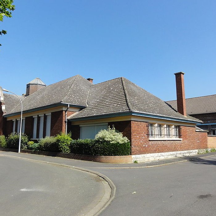 Photo de École de filles de la cité Nouméa des mines de Drocourt à Rouvroy