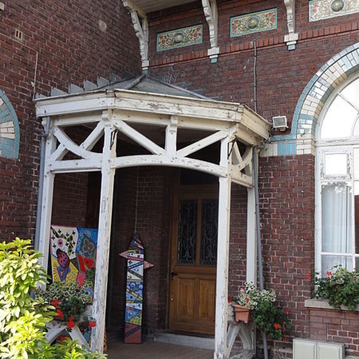 Photo de École ménagère du quartier dArenberg à Wallers