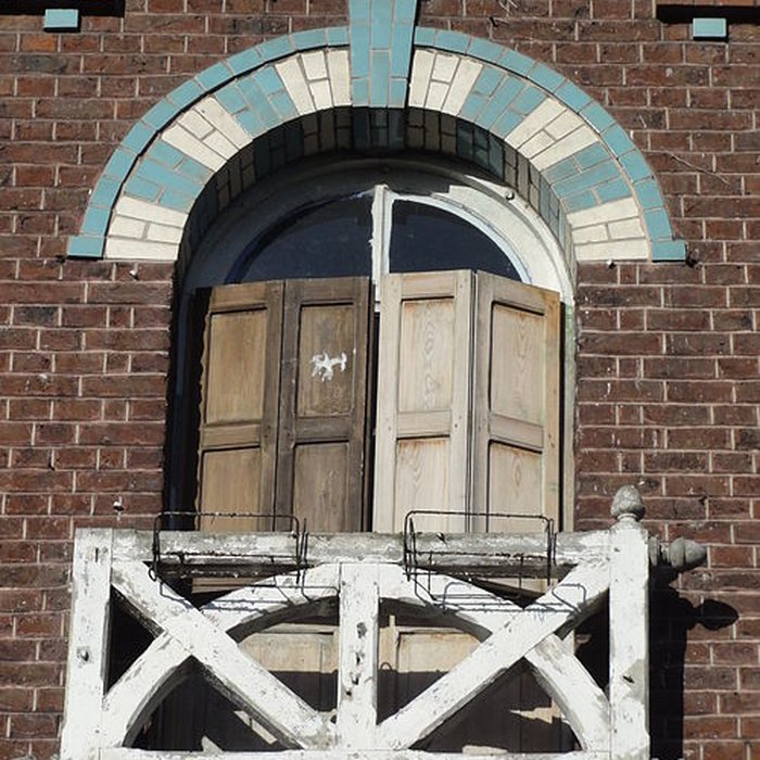 Photo de École ménagère du quartier dArenberg à Wallers