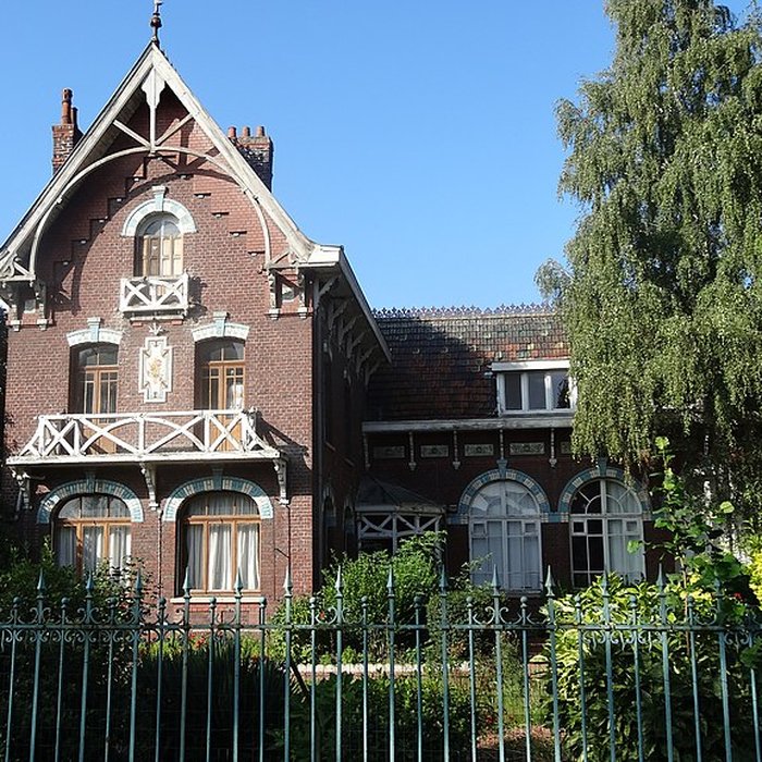 Photo de École ménagère du quartier dArenberg à Wallers
