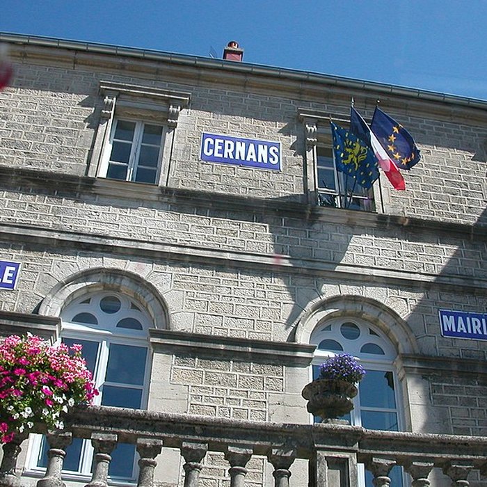 Photo de École-mairie de Cernans