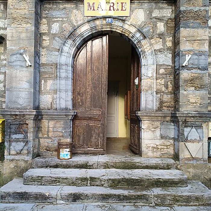 Photo de École-mairie de Mathenay
