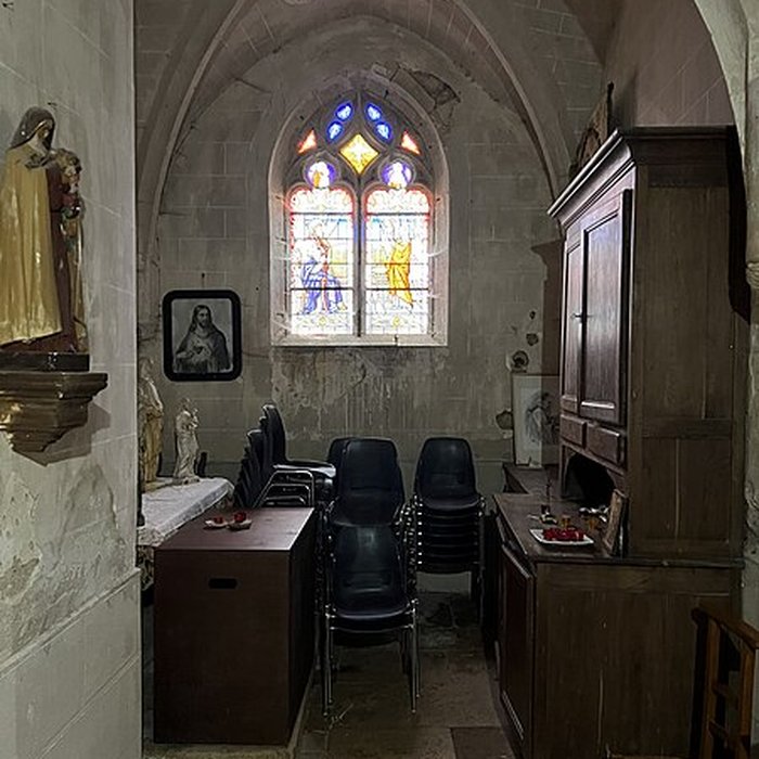 Photo de Église de Chazelles à Cormatin