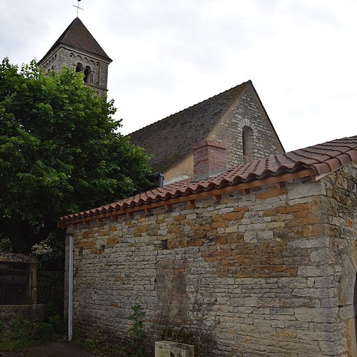 Photo de Église de Chazelles à Cormatin