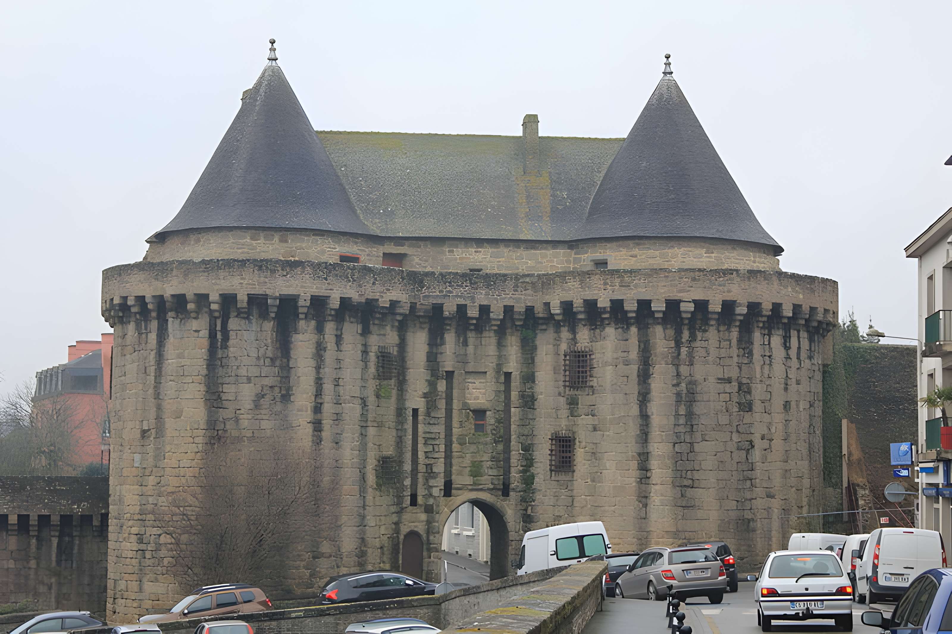 Tours Bro-Erec'h de Hennebont