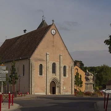 Eglise Saint-Cyr et Sainte-Julitte de Jouy