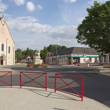 Eglise Saint-Cyr et Sainte-Julitte de Jouy