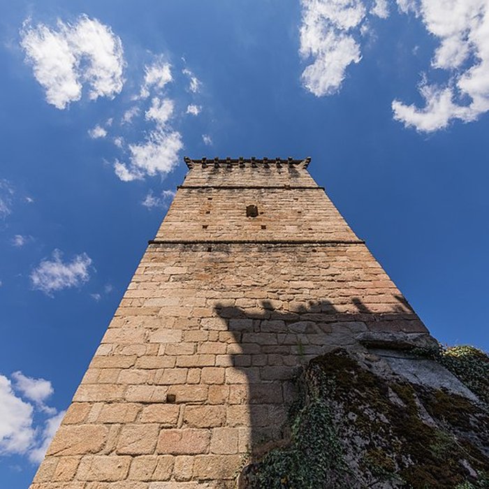 Photo de Tours de Merle à Saint-Geniez-ô-Merle