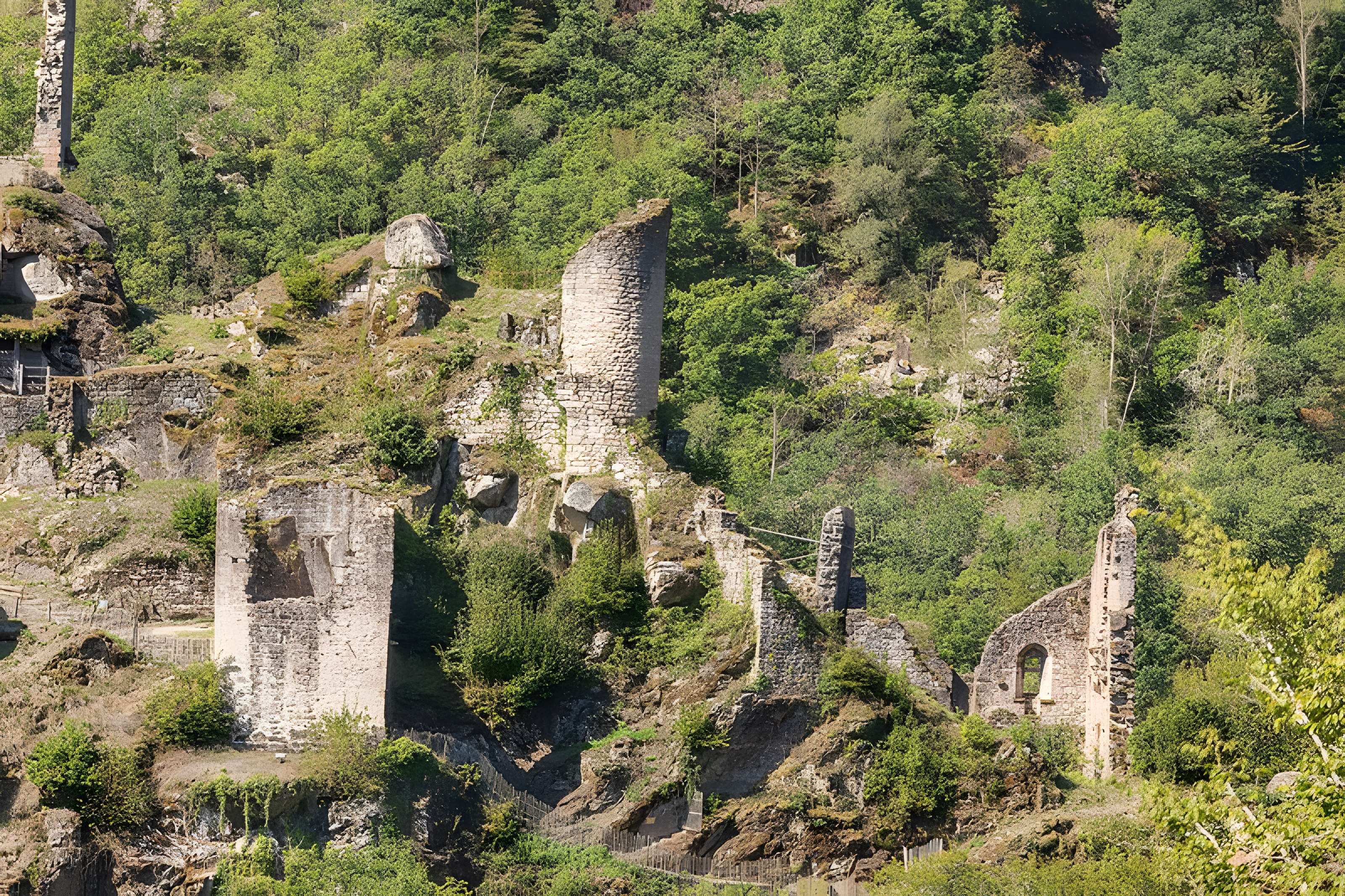 Tours de Merle à Saint-Geniez-ô-Merle
