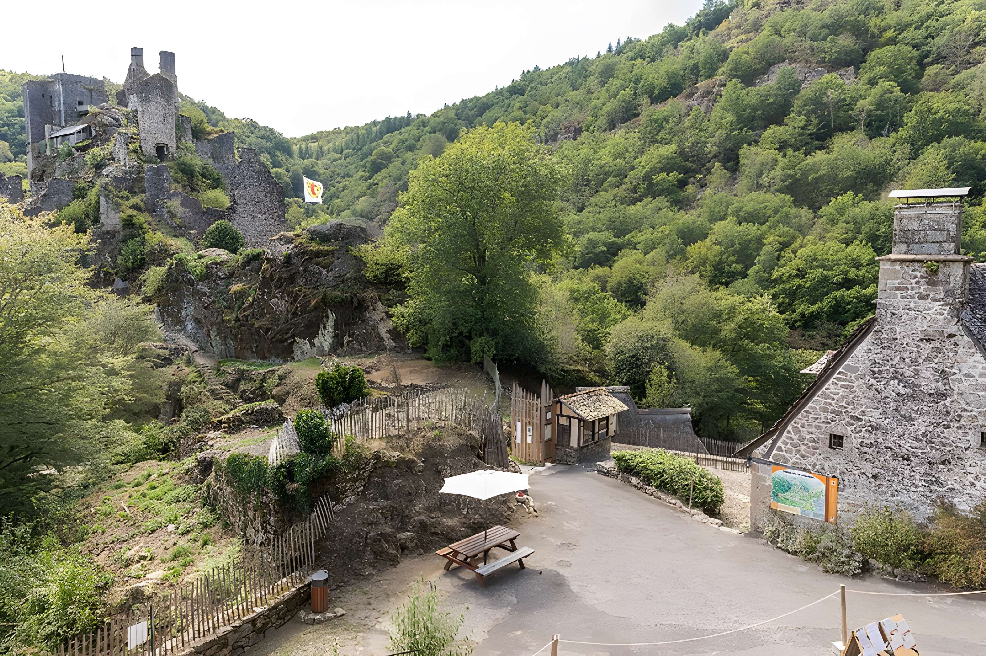 Tours de Merle à Saint-Geniez-ô-Merle