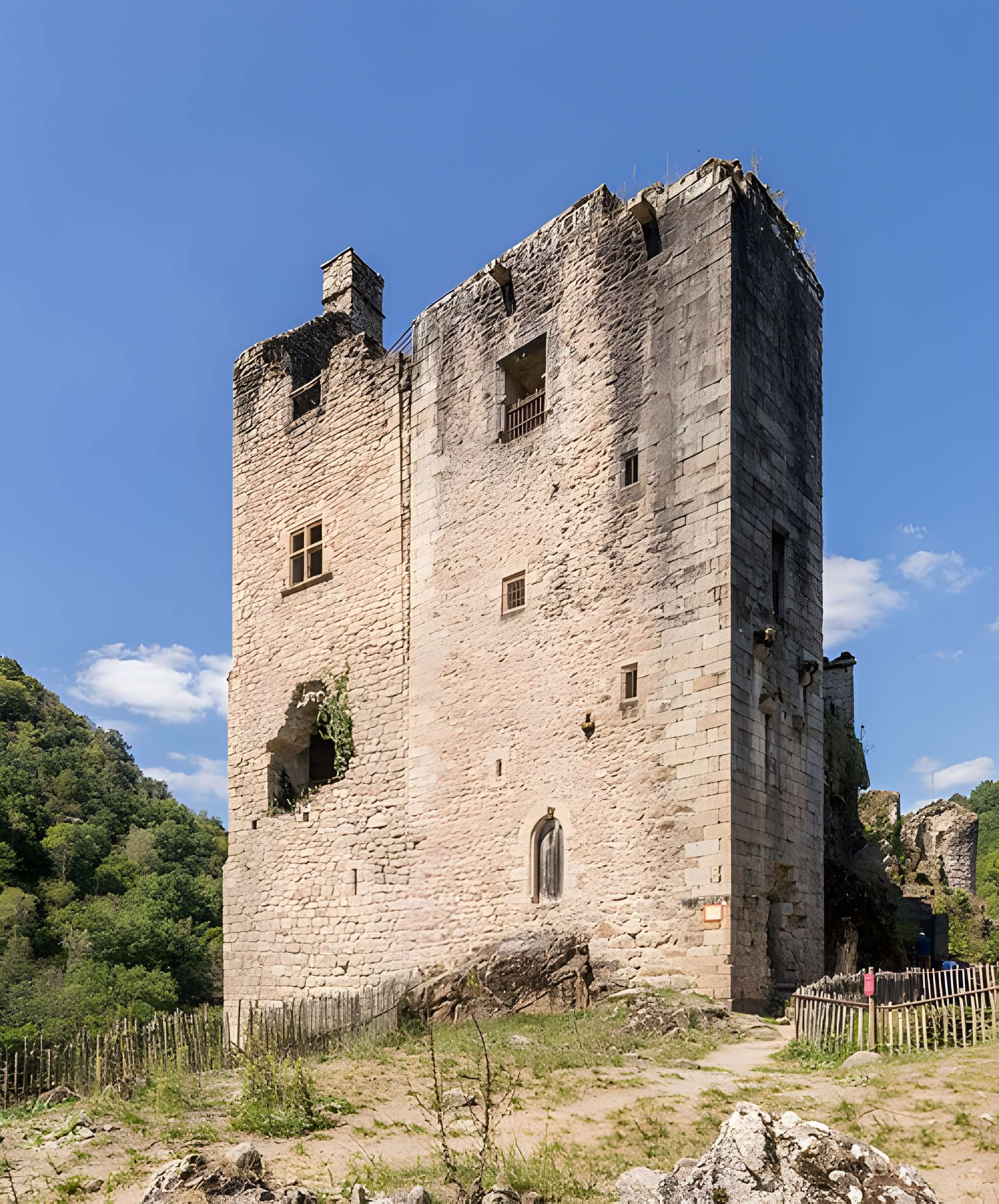 Tours de Merle à Saint-Geniez-ô-Merle