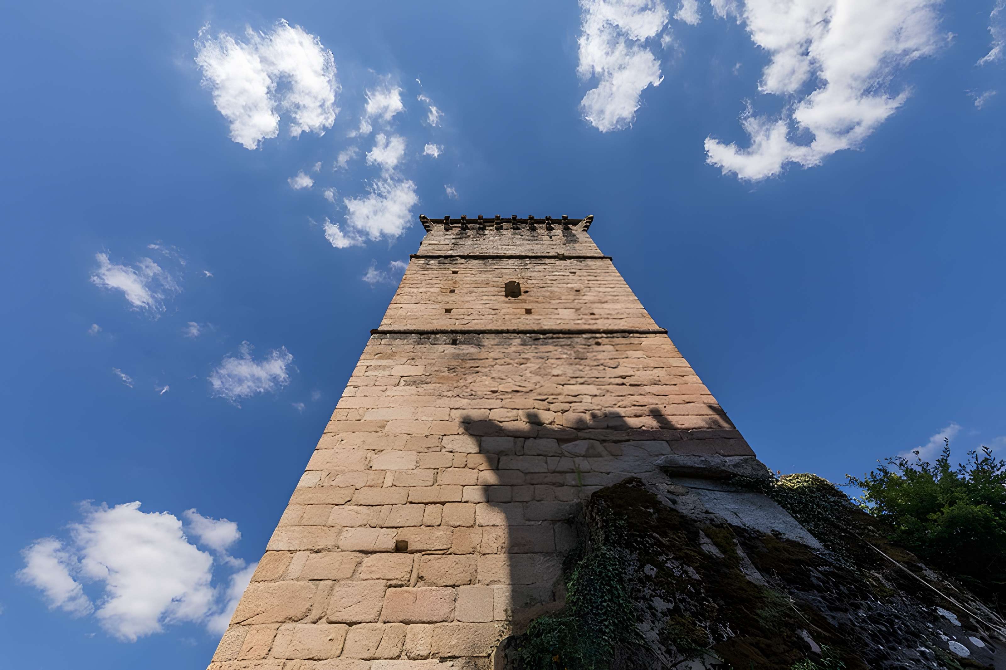 Tours de Merle à Saint-Geniez-ô-Merle