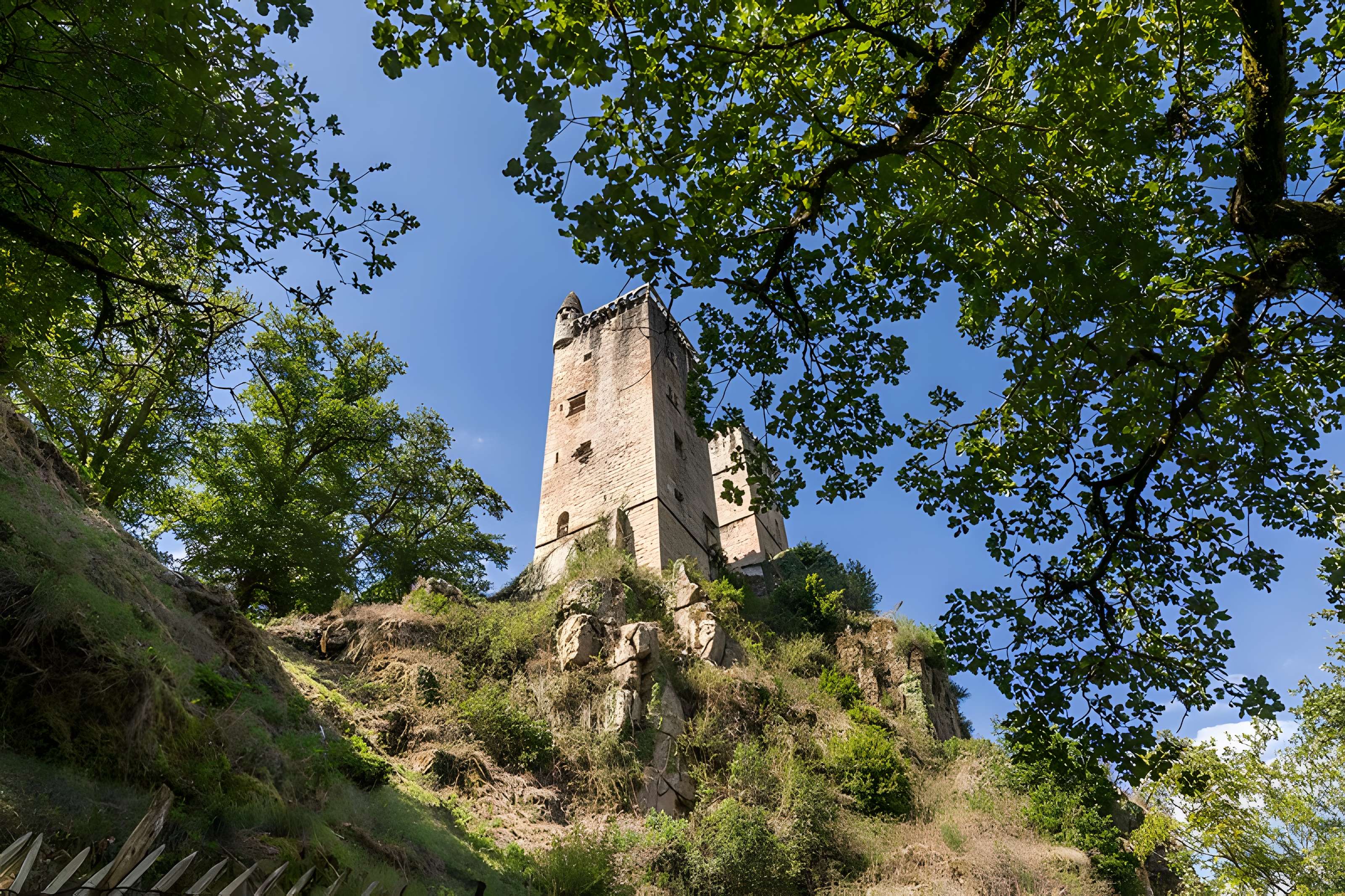 Tours de Merle à Saint-Geniez-ô-Merle