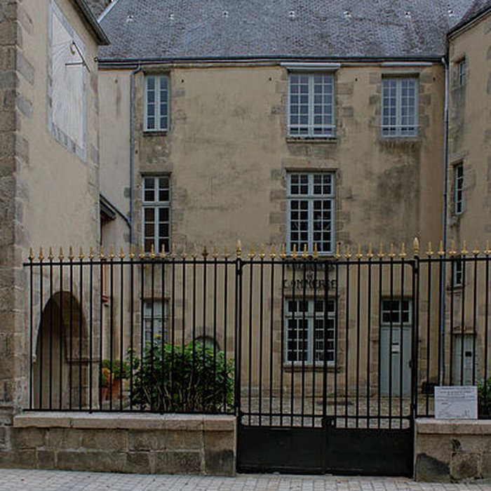 Photo de Tribunal de commerce dAlençon