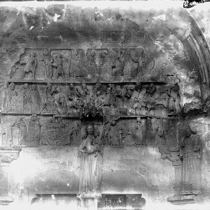 Photo de Église de la Nativité de Rougemont