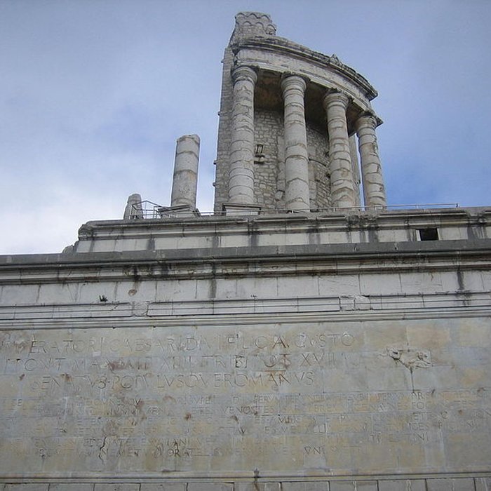Photo de Trophée des Alpes ou Trophée dAuguste