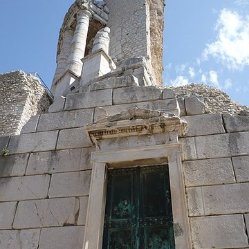 Trophée des Alpes ou Trophée dAuguste