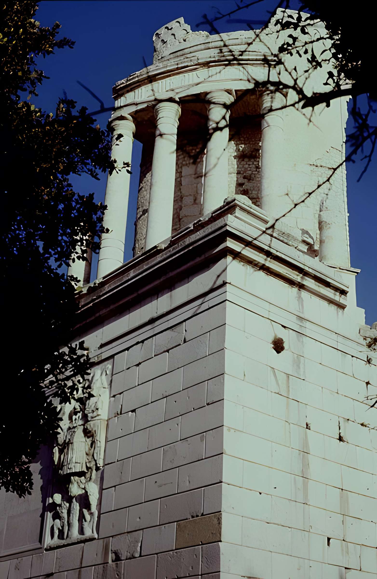 Trophée des Alpes ou Trophée d'Auguste