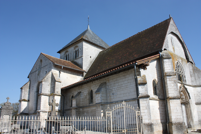 Photo de Église de la Nativité-de-la-Sainte-Vierge de Humbauville