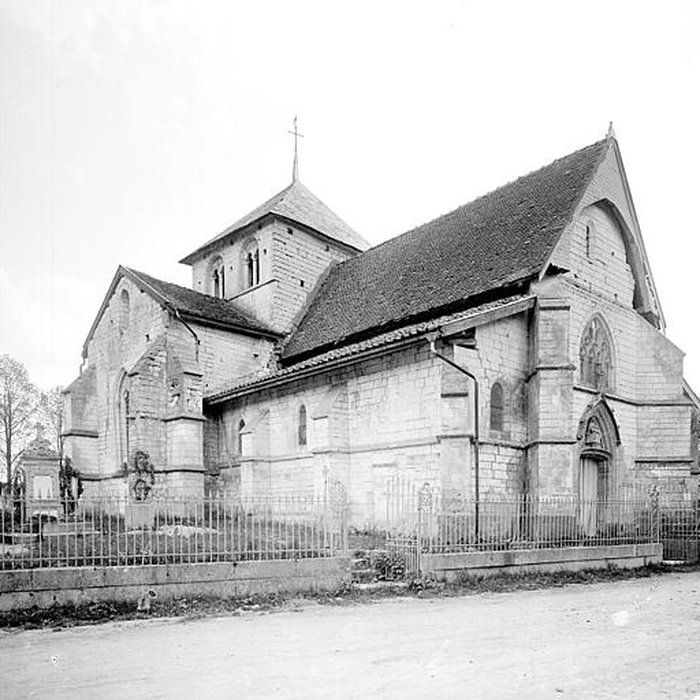 Photo de Église de la Nativité-de-la-Sainte-Vierge de Humbauville