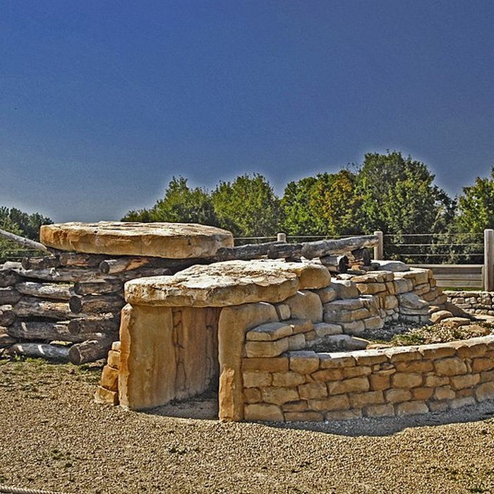 Photo de Groupe de six tumuli