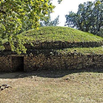 Groupe de six tumuli