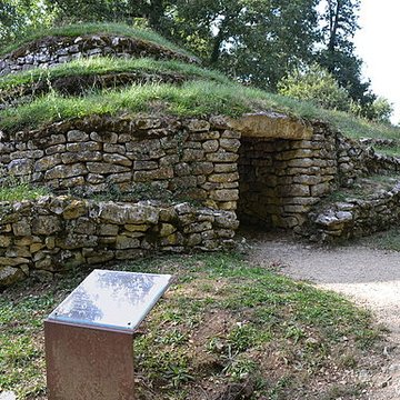 Groupe de six tumuli