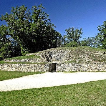 Groupe de six tumuli