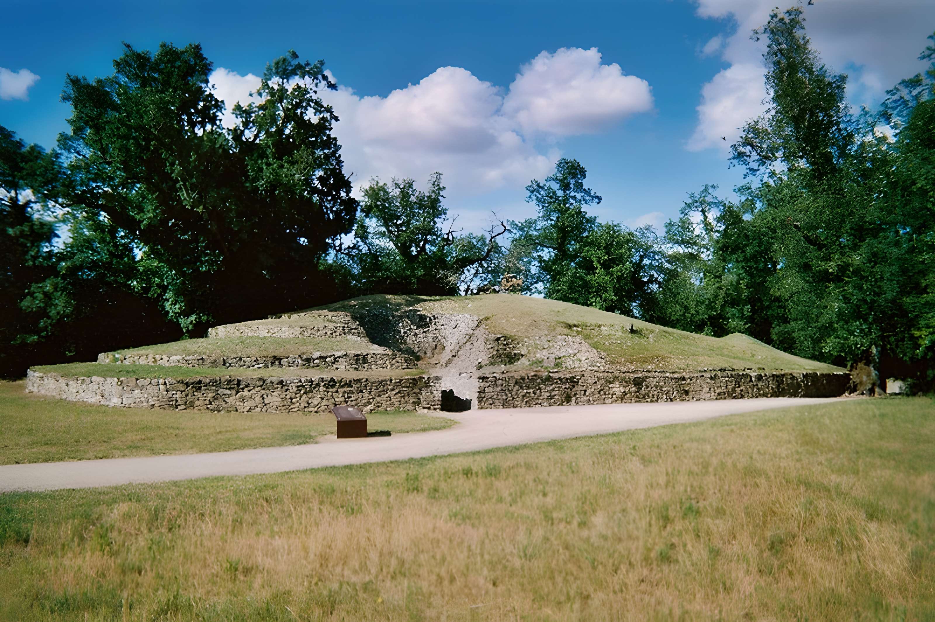 Groupe de six tumuli