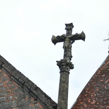 Église de la Nativité-de-Notre-Dame de Chauvirey-le-Châtel