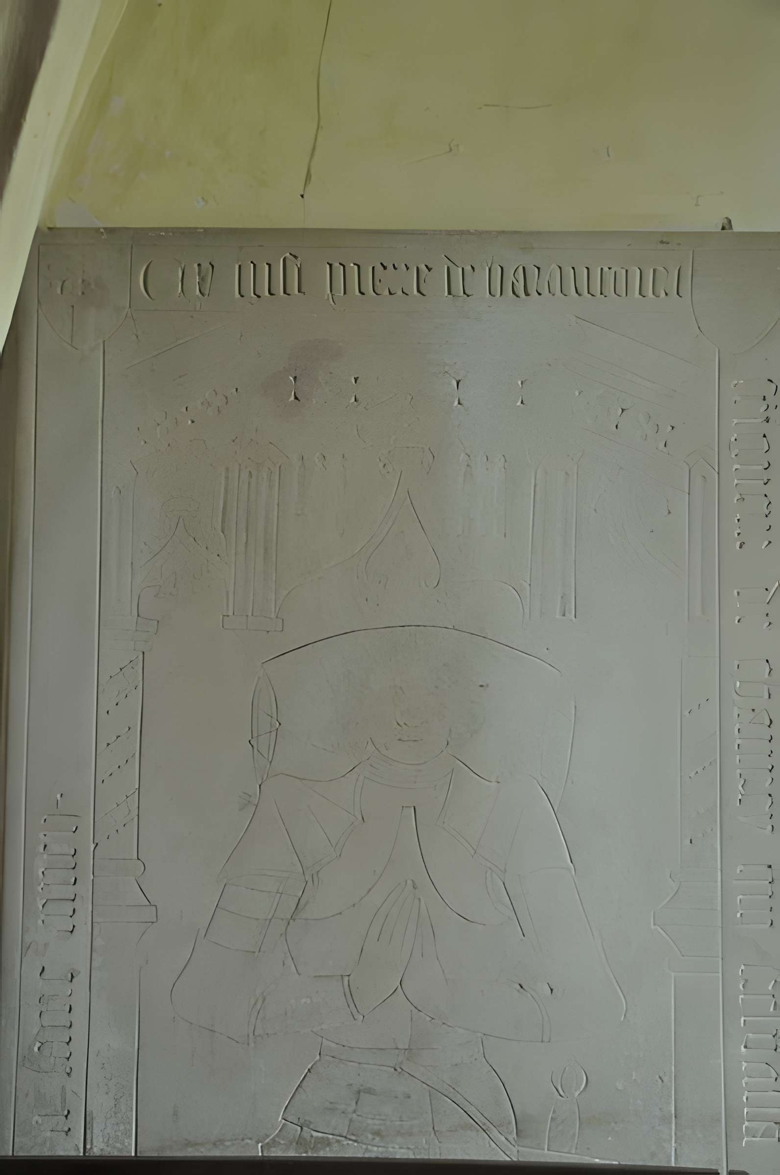 Église de la Nativité-de-Notre-Dame de Chauvirey-le-Châtel