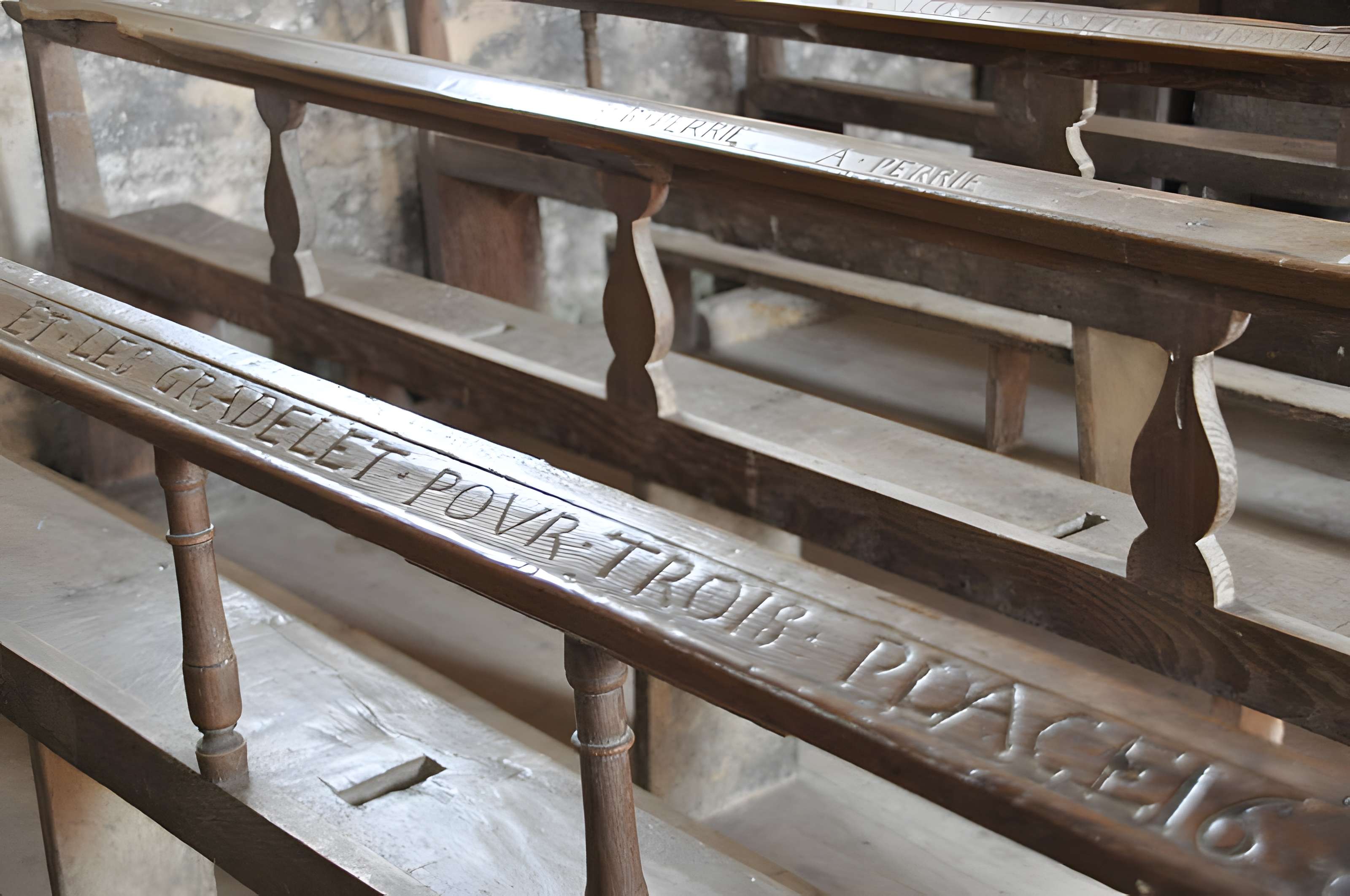 Église de la Nativité-de-Notre-Dame de Chauvirey-le-Châtel