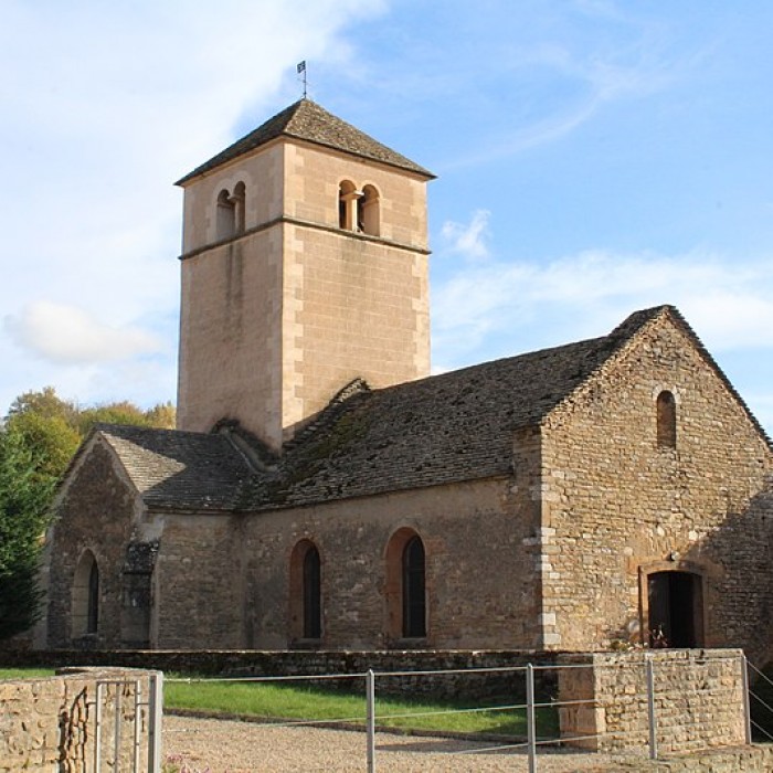 Photo de Église de la Purification-de-la-Vierge de Berzé-la-Ville