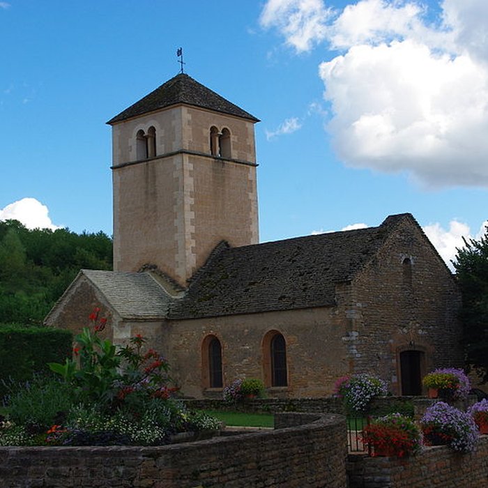 Photo de Église de la Purification-de-la-Vierge de Berzé-la-Ville
