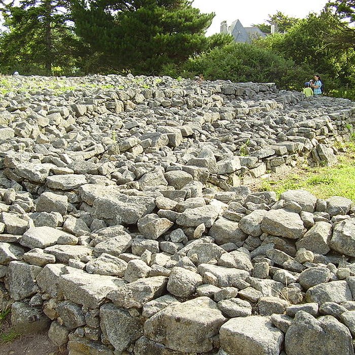 Photo de Tumulus dEr Grah à Locmariaquer