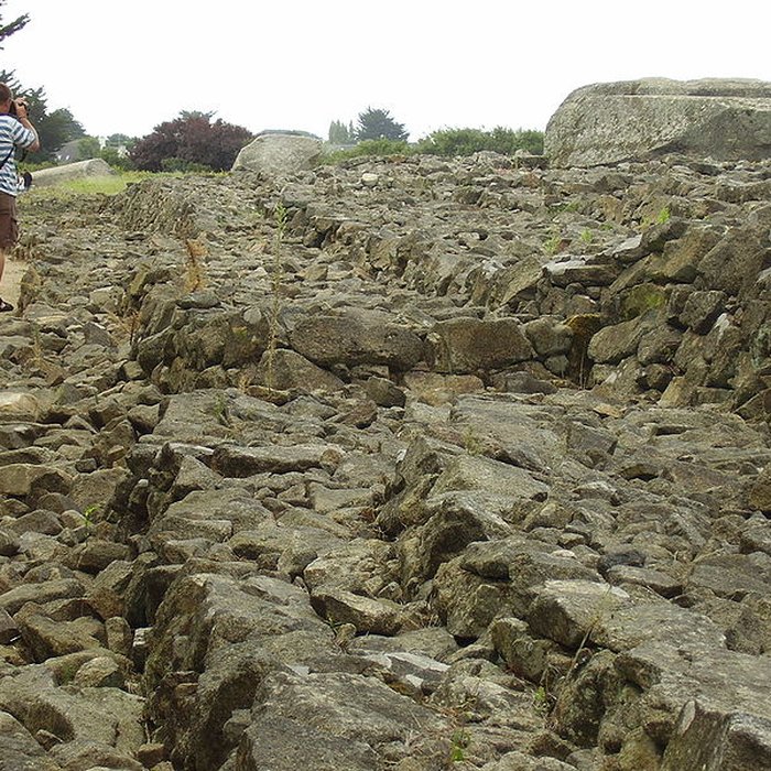 Photo de Tumulus dEr Grah à Locmariaquer